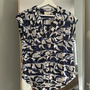Maeve by Anthropologie short sleeve summer top! Size x-small.